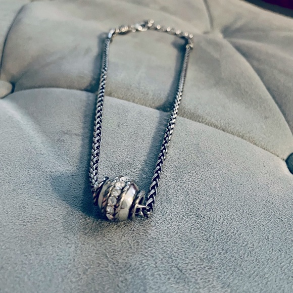 Brighton Silver Necklace- fantastic condition - Picture 2 of 5